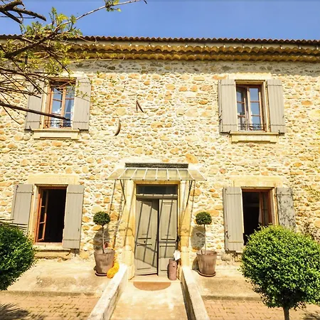 Holiday home Maison De Charme Avec Piscine Chauffee Pres De Uzes *