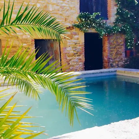 Holiday home Maison De Charme Avec Piscine Chauffee Pres De Uzes