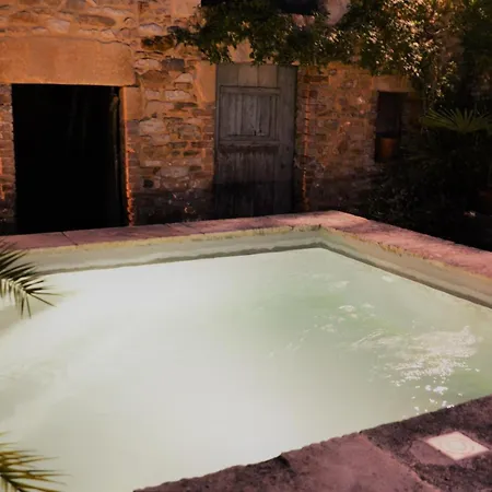 Maison De Charme Avec Piscine Chauffee Pres De Uzes Holiday home Saint-Pons-la-Calm